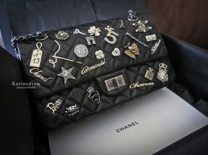 Chanel charm hotsell bag 2020