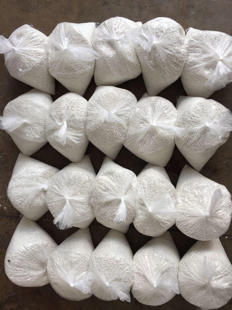 chlorine powder per kilo, Everything Else, Others on Carousell