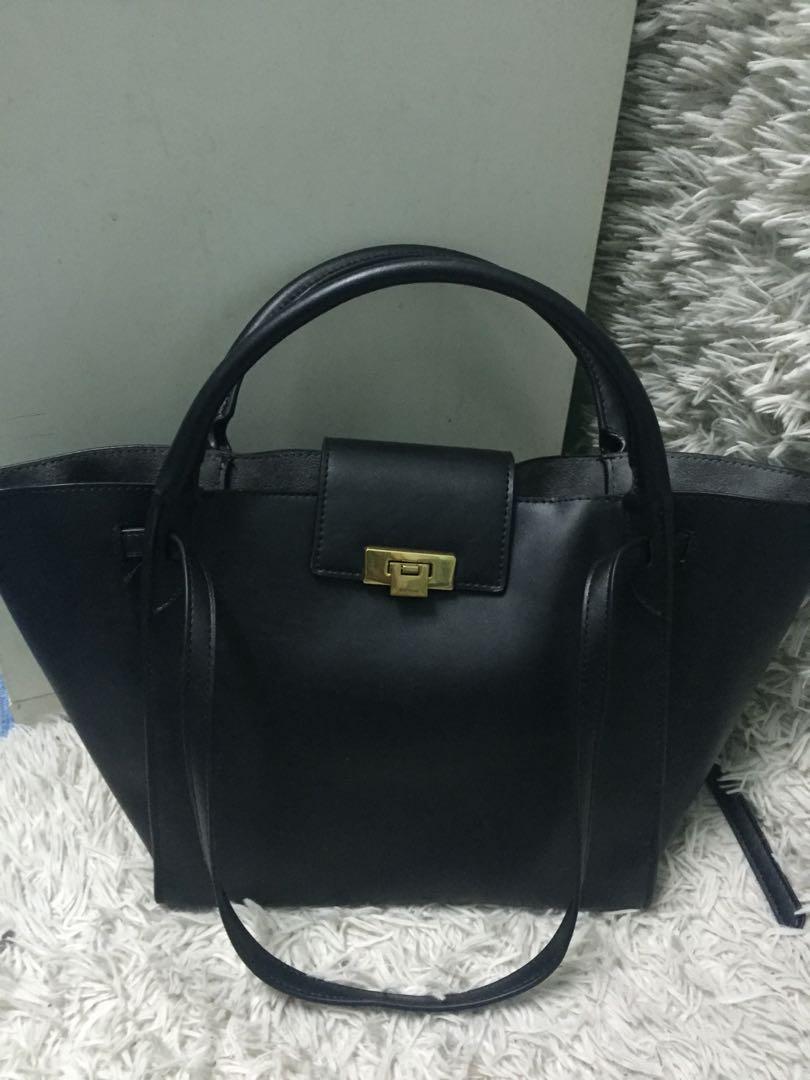 Daphne sales bag price