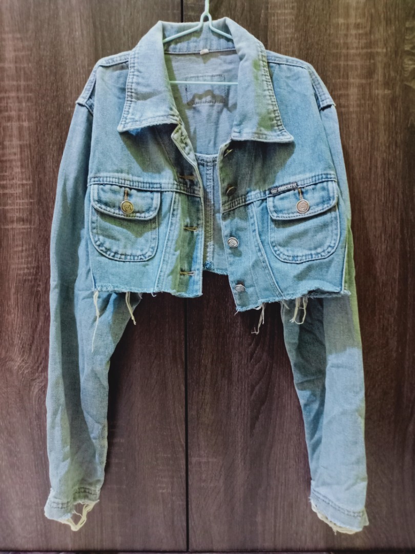 denim jacket with crop top