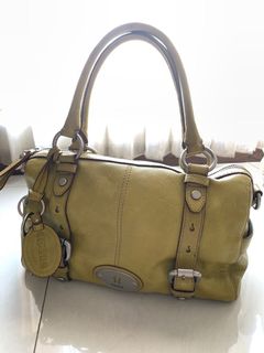 (Kategori: ) berada di . Dikirim oleh fbrsecondstuff (ID iklan 1010536614, Gambar 1). Deskripsi: .