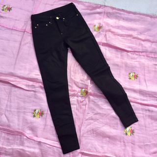 (Category: ) located in . Submitted by athaliadee (Listing ID 1010583305, Image 1). Description: .