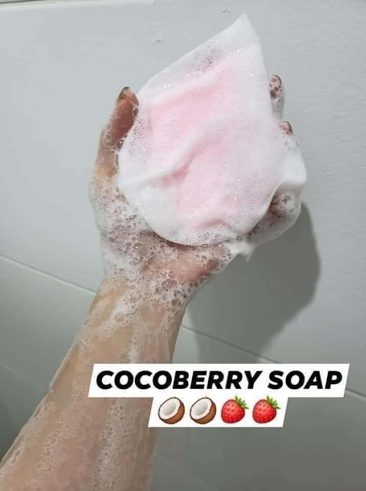 JENNA ESSENCE Cocoberry Soap (Category: Beauty Enhancer & Weight Management) located in Manila. Submitted by g.aolshop (Listing ID 1010594386, Image 2). Description: COCOBERRY BODY SOAP 🥥🥥🥥🍓🍓 (BAR CUT AVAILABLE 🧼 🧼 🧼) Restore• Renew• Refresh 💸300 Pesos only - 1 pack = 10 bar soap = 1kl 💸 50 Pesos - Per Piece Benefits: ✔️ whitening ✔️ moisturizing ✔️ anti-aging ✔️ smoothening ✔️ glowing Cocoberry Body Soap- Snail White Extract is a premi