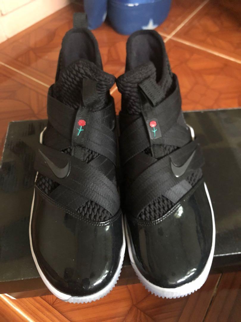 lebron tuxedo shoes