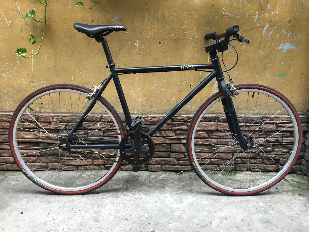 single speed commuter bicycle