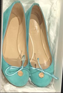 (Category: ) located in . Submitted by lov32buy (Listing ID 1010674166, Image 1). Description: .
