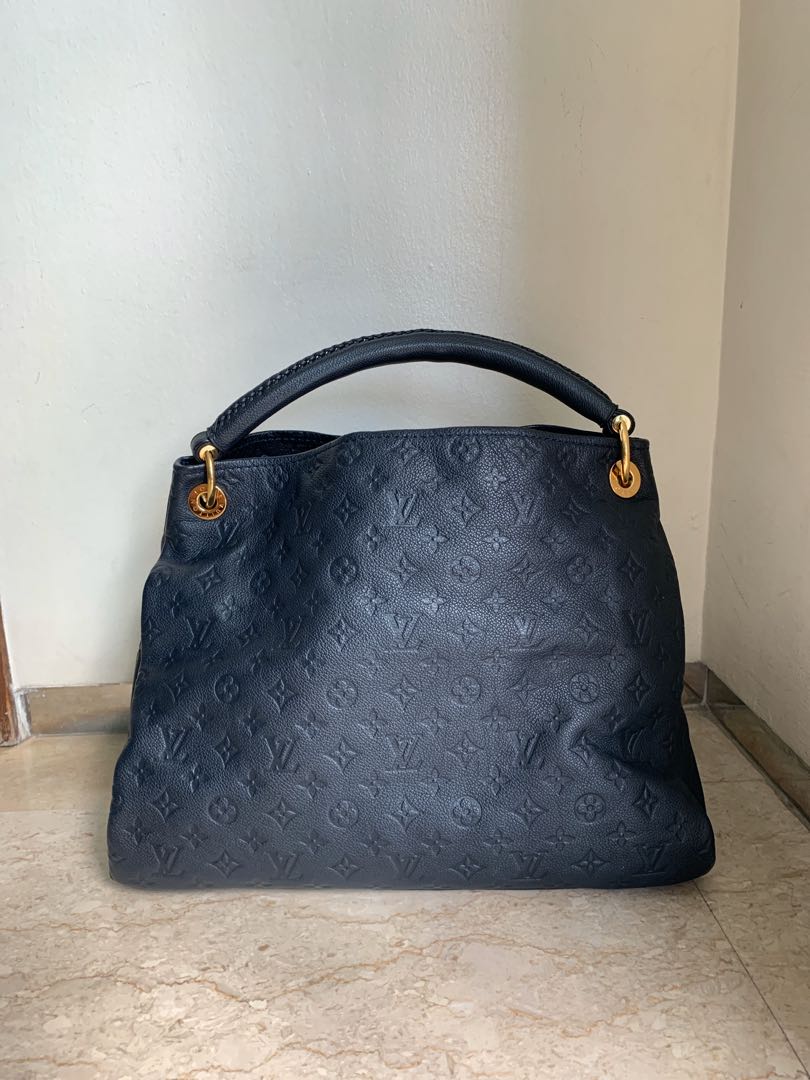Louis vuitton best sale artsy navy blue