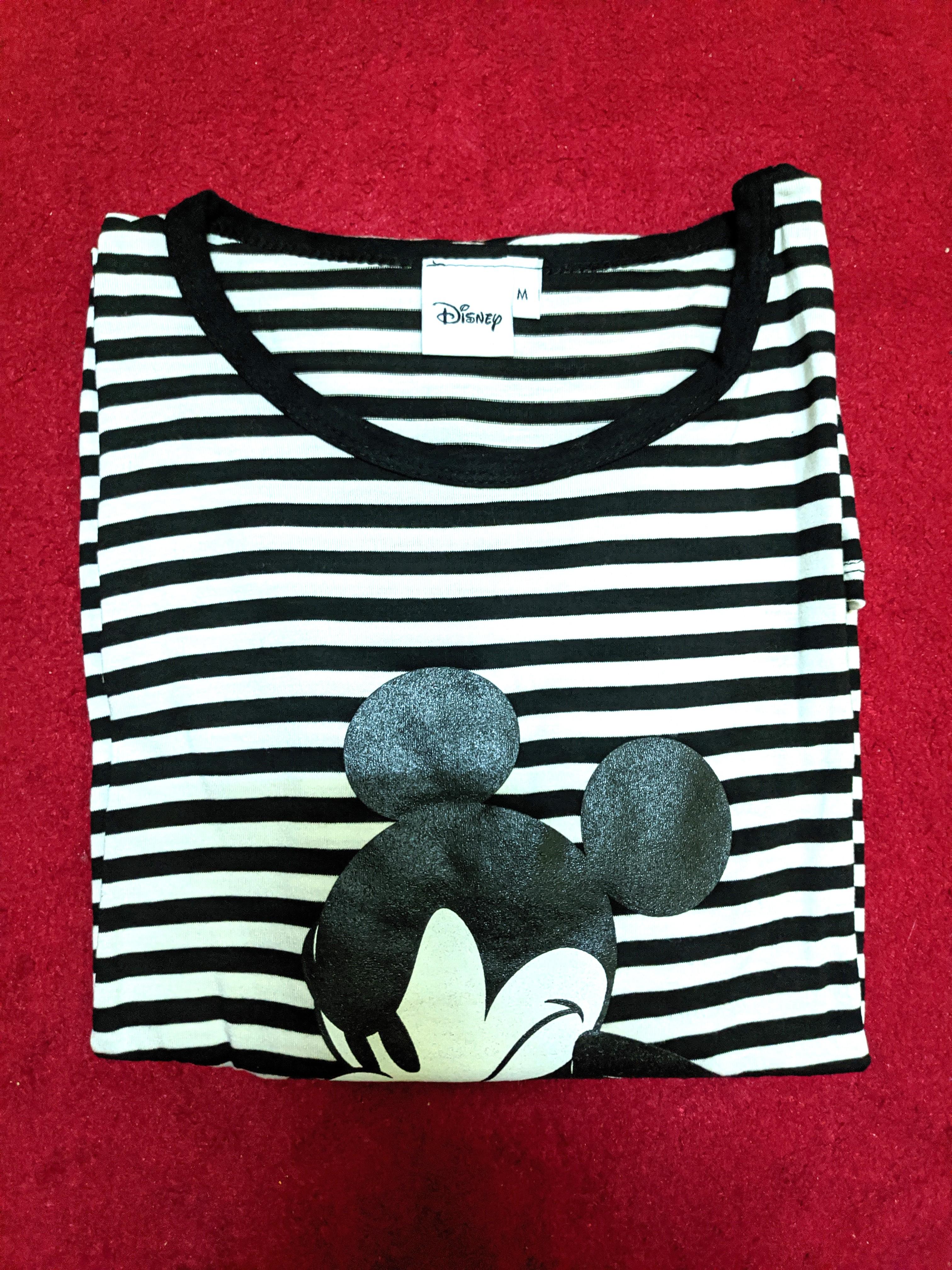 New Look Uk Mickey Mouse Long Sleeve Shirt Men S Fashion Clothes Tops On Carousell