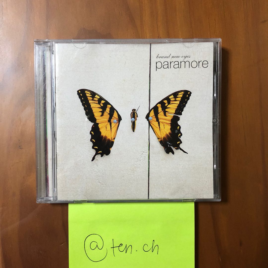 Brand New Eyes - Paramore (LIMITED DELUXE EDITION no. 12698