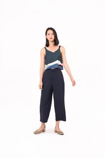 (Category: ) located in . Submitted by clothesure (Listing ID 1010658951, Image 1). Description: .