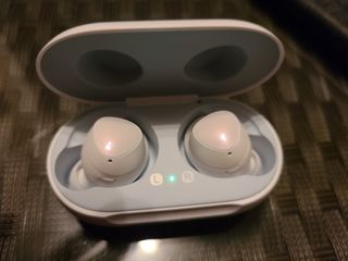 （分類：）位於 。 由 nick081 提交（商品編號 1010675894，圖片 1）。簡介： 。
