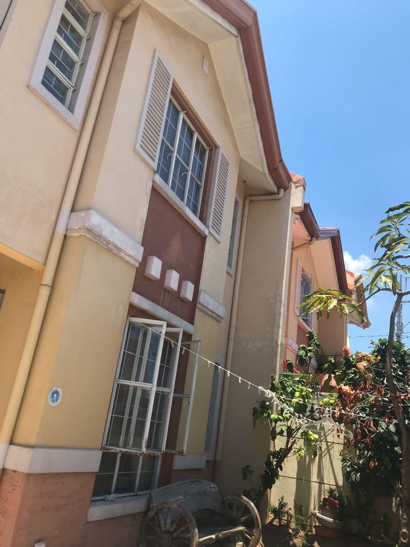 Single Detached House and Lot Camella (Category: House & Lot) located in Mandaluyong City. Submitted by reamc8 (Listing ID 1010641083, Image 3). Description: BEST LOCATION- HIGH VALUE PROPERTY For Middle class family/ resident. - Secured / Exclusive subdivision - nearby within 2km: - Cavitex - SM Molino - All Home - Evia - Fernbrooke - Portofino village -2 Petron stations - 1 Shell station - 1 Phoenix station - nearby within 5 km: - Ayala Alabang