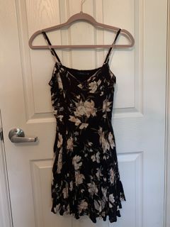 (Category: ) located in . Submitted by lovetasha (Listing ID 1010753149, Image 1). Description: .