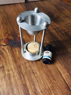 The body shop oil burner with beeswax candle