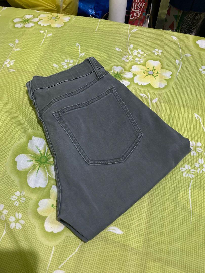 uniqlo ezy skinny fit colored jeans