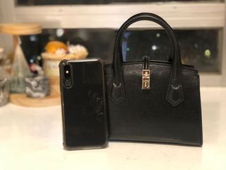 （分類：）位於 。 由 cherrienewkee 提交（商品編號 1010701853，圖片 1）。簡介： 。