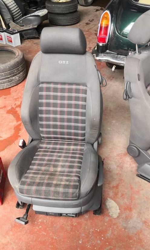Volkswagen GTI Front Semi Bucket Seat Pair, Auto Accessories on