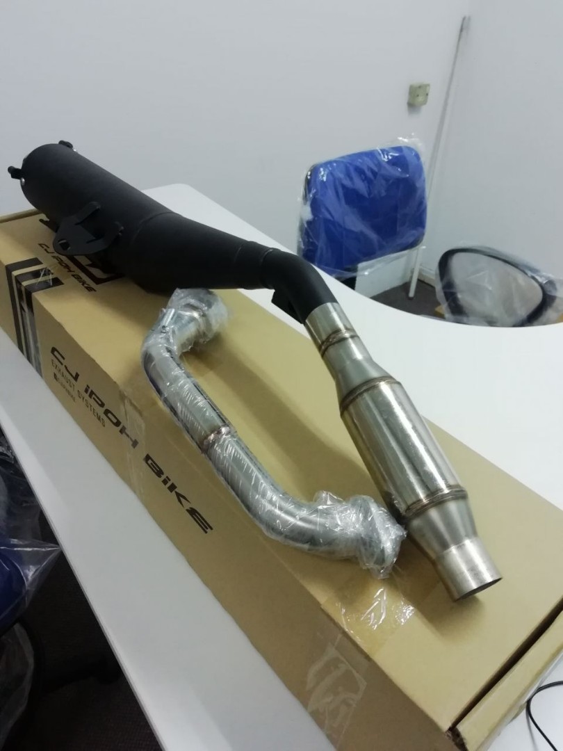 best exhaust for r15 v2