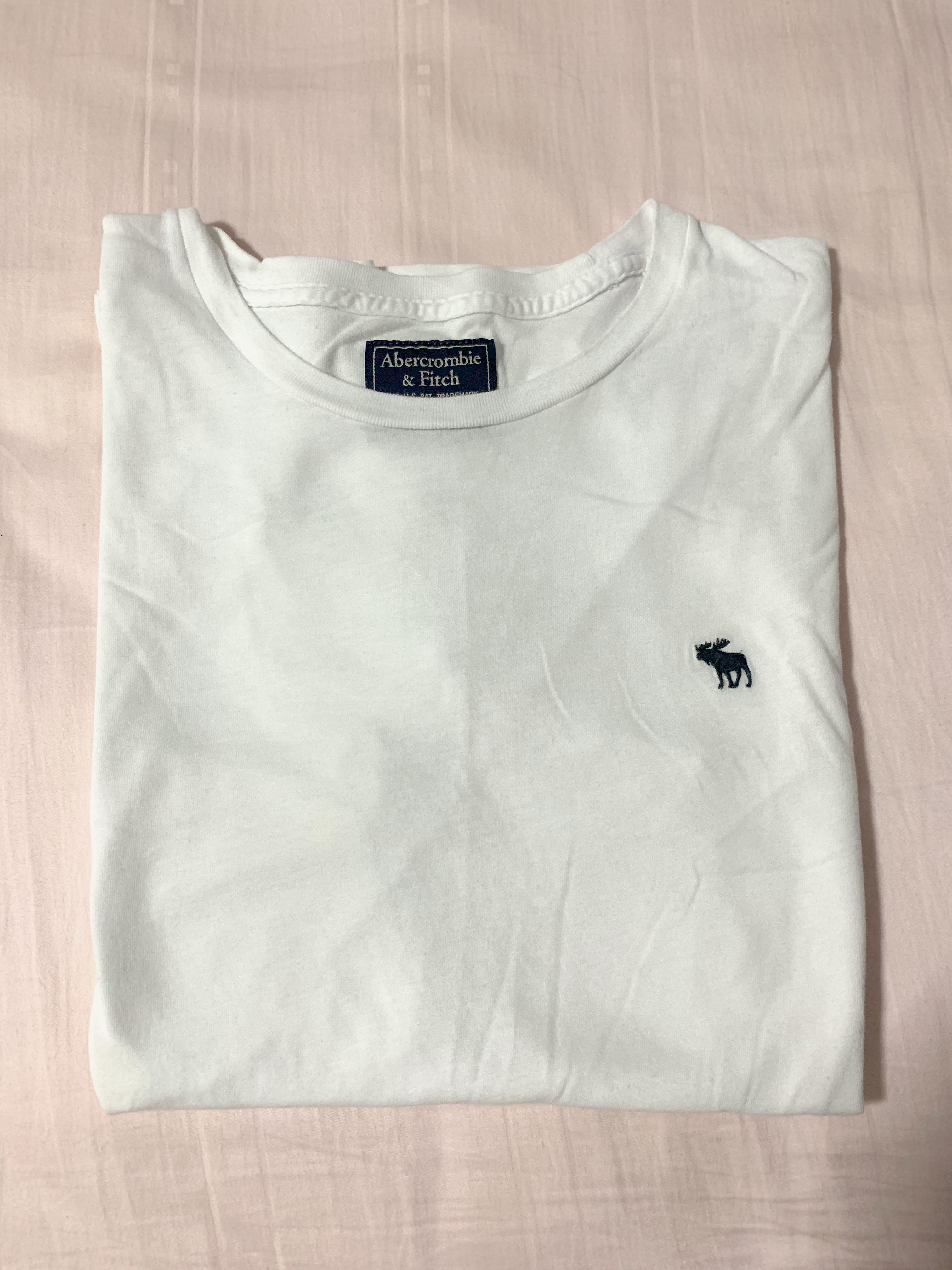 abercrombie and fitch white t shirt