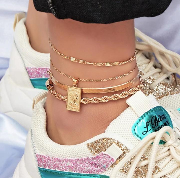 aesthetic anklets