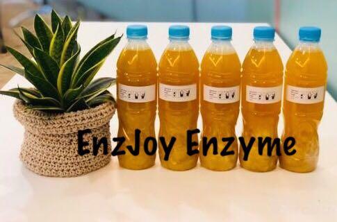 $30 for 6 bottles of 500ML Enzjoy Enzymes Hand Made All Purpose Eco Enzyme Cleanser Hand Wash replaces all washing liquid (Category: Everything Else) located in Singapore. Submitted by livelives (Listing ID 243272100, Image 1). Description: Minimum order 6 bottles Gentle to your skin and great for the environment. All purpose eco enzymes cleanser super efficient for general cleaning purposes including dish washing, floor washing, glass/windows cl