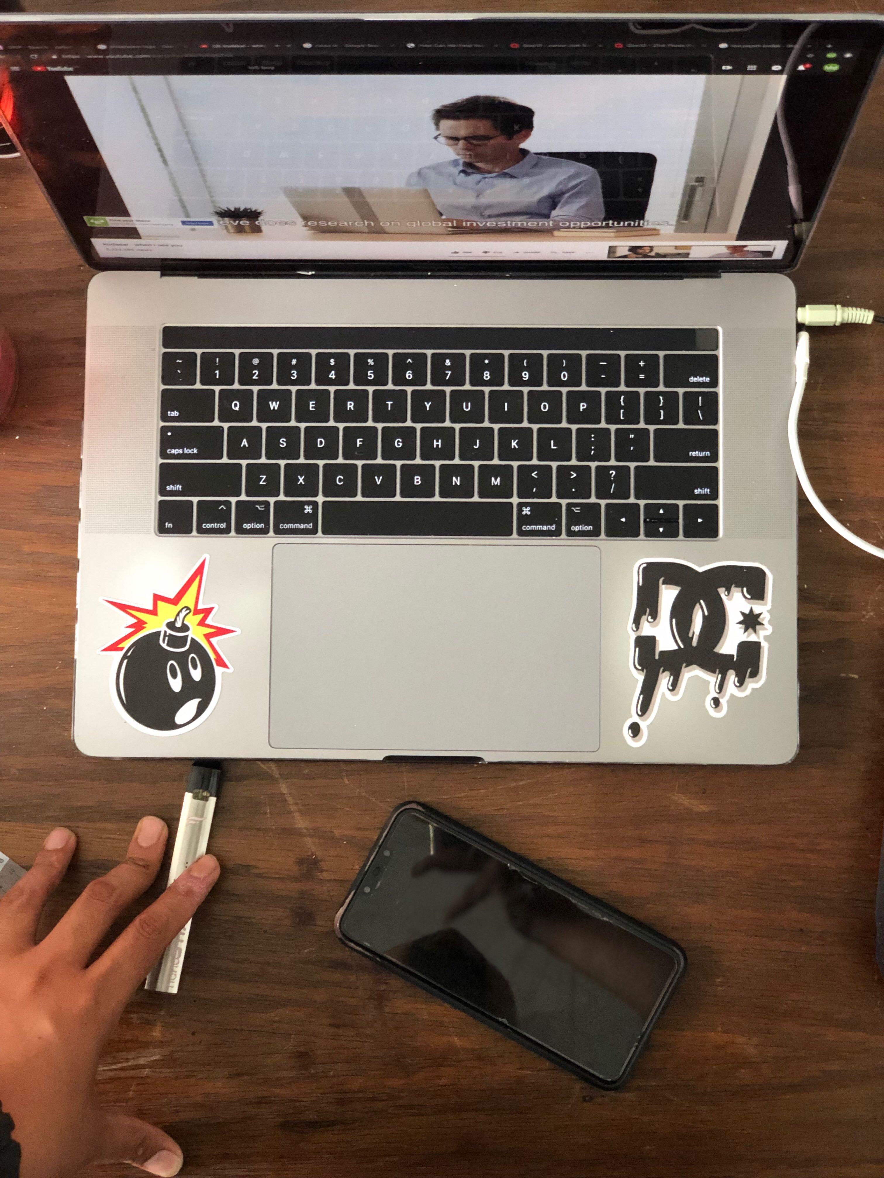 Apple Macbook Pro 15 Touchbar 2017 Electronics Computers Laptops On Carousell