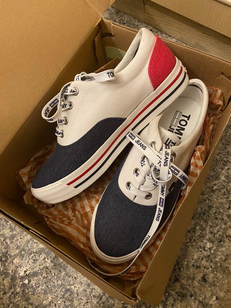 hilfiger platform sneakers