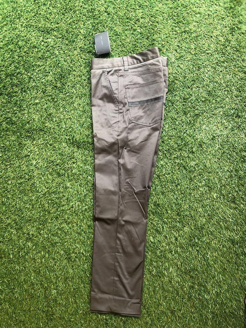 eur 42 pants size