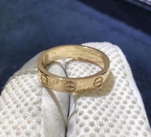 sell cartier love ring