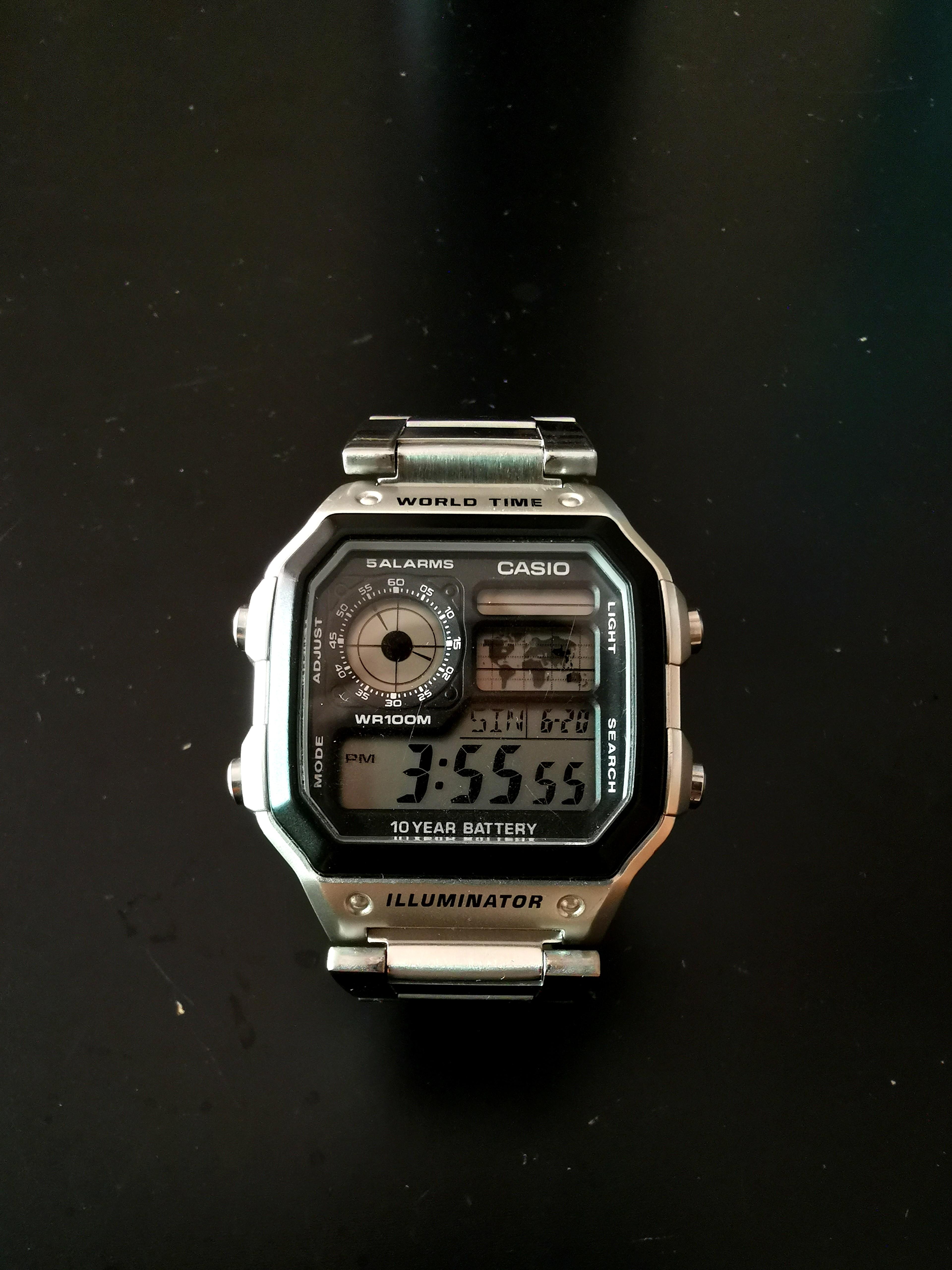 jam casio illuminator world time