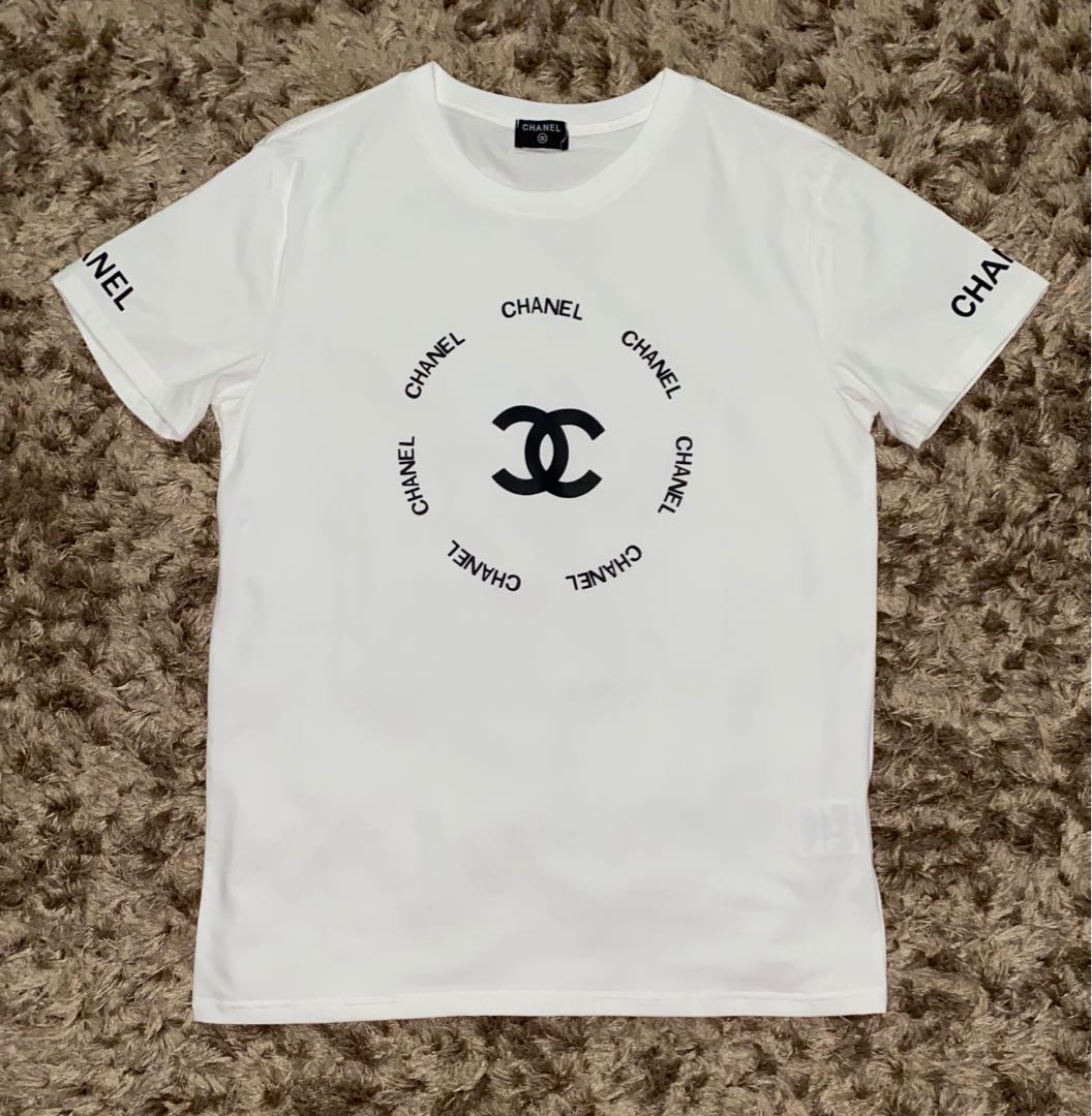 CHANEL T-SHIRTS for Sale in Riverside, CA - OfferUp