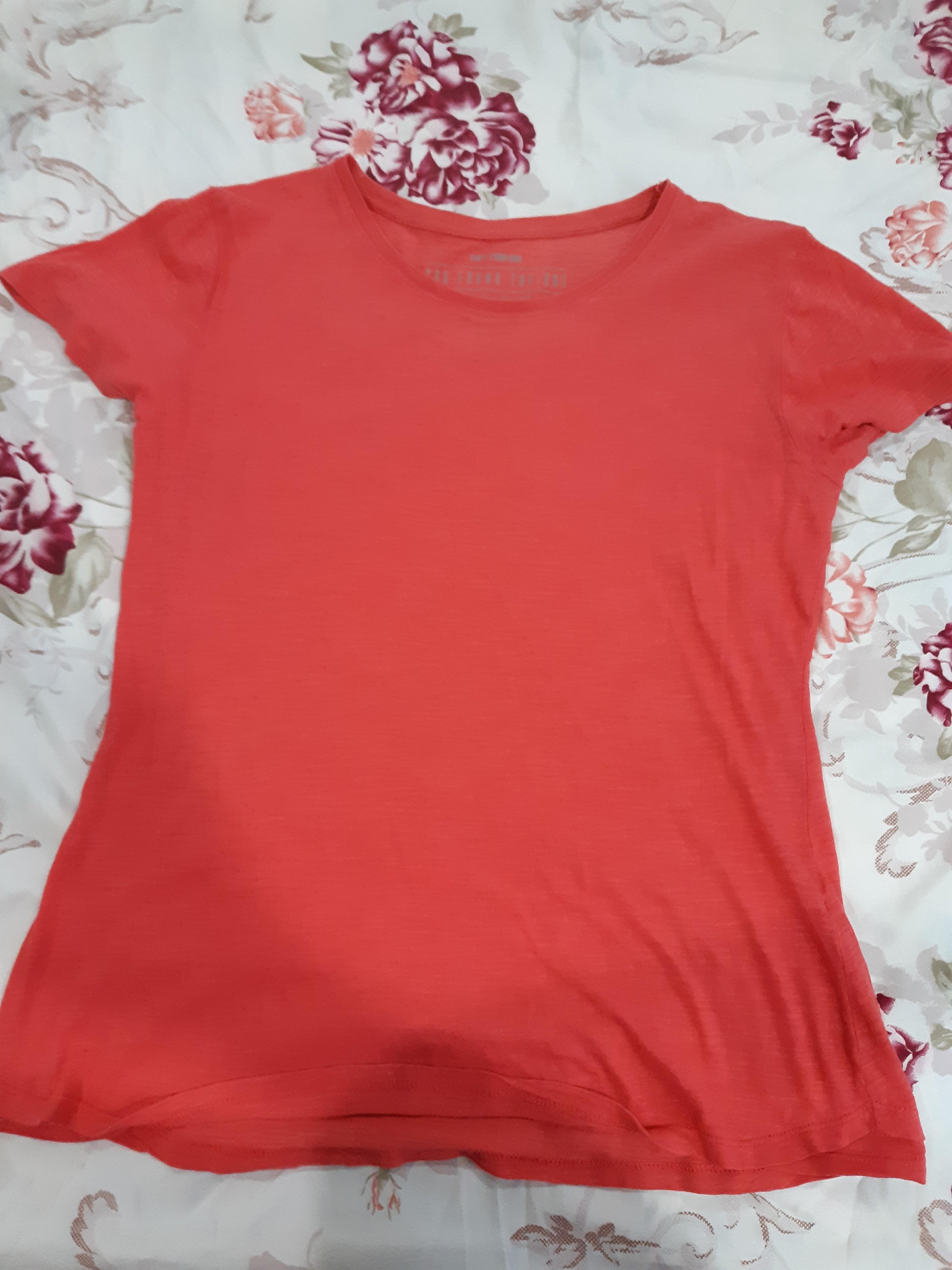 cotton on red shirt