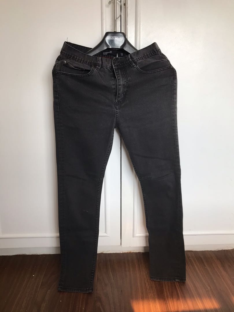black pants denim