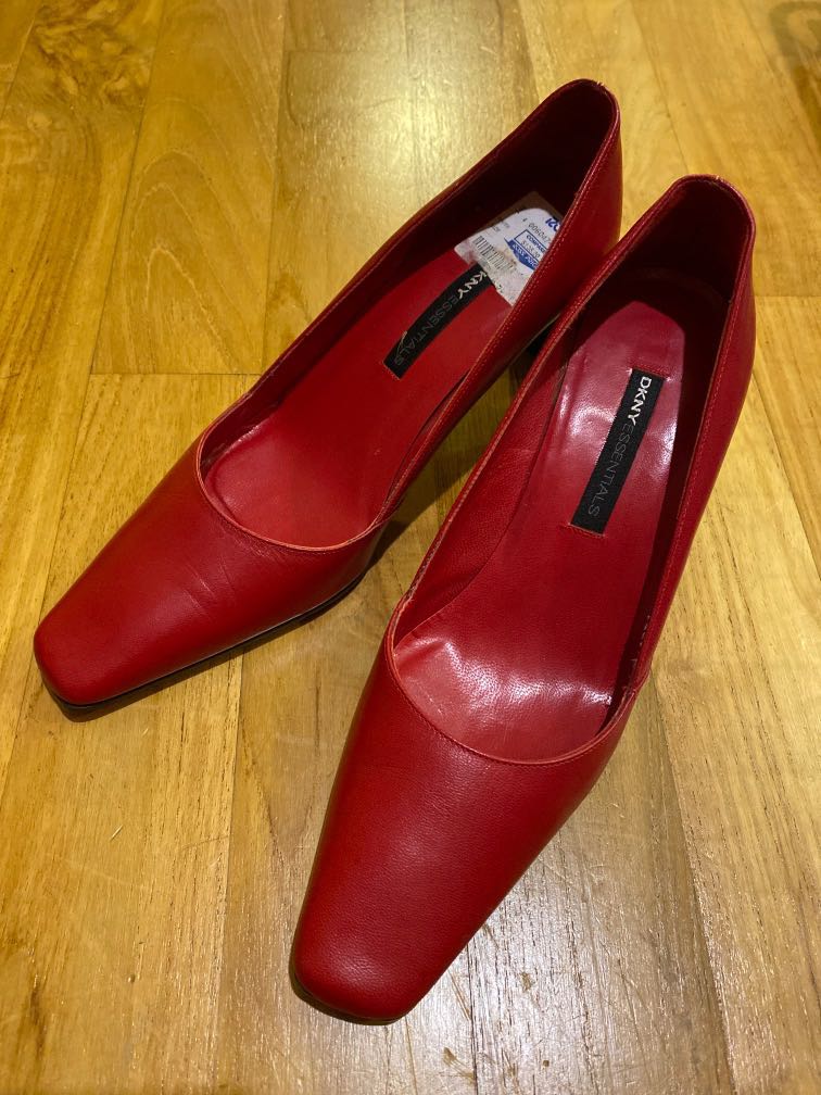 dkny red heels