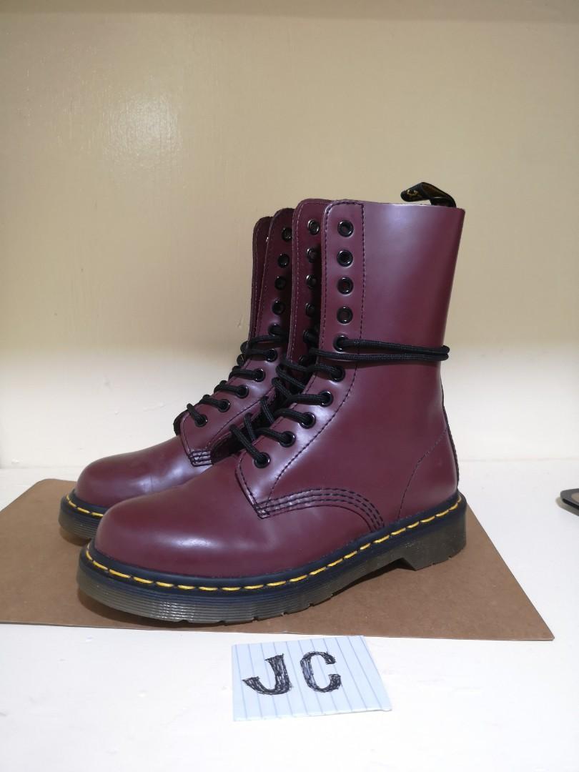 dr martens 1490 cherry