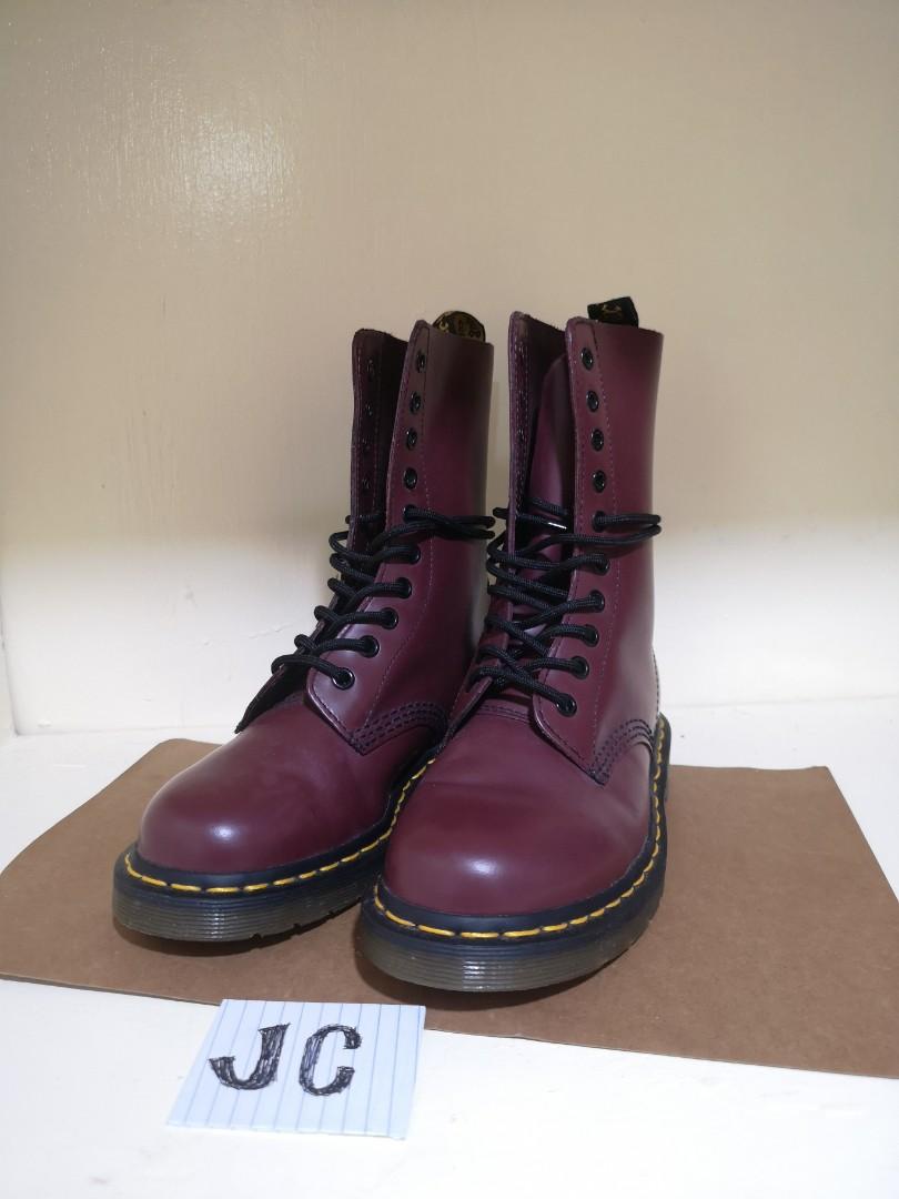dr martens 1490 cherry