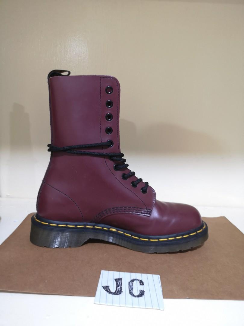 dr martens 1490 cherry red