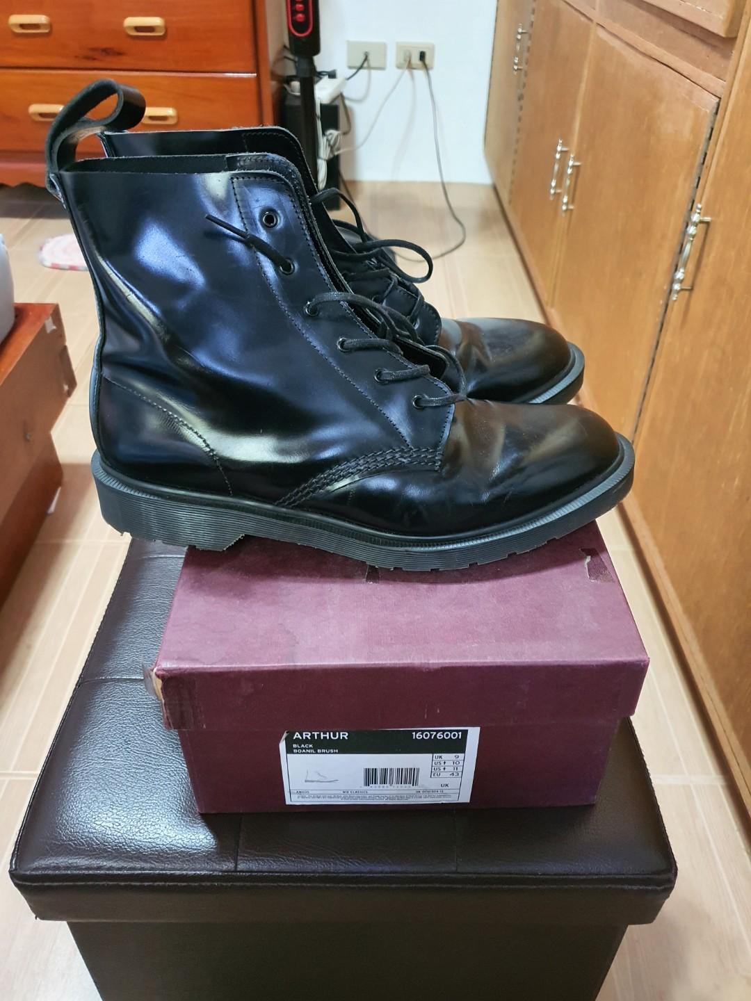 doc martens arthur