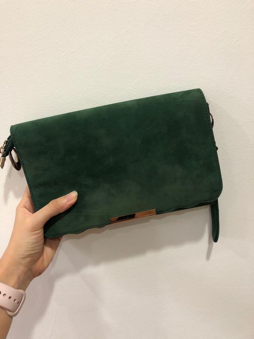 green clutch