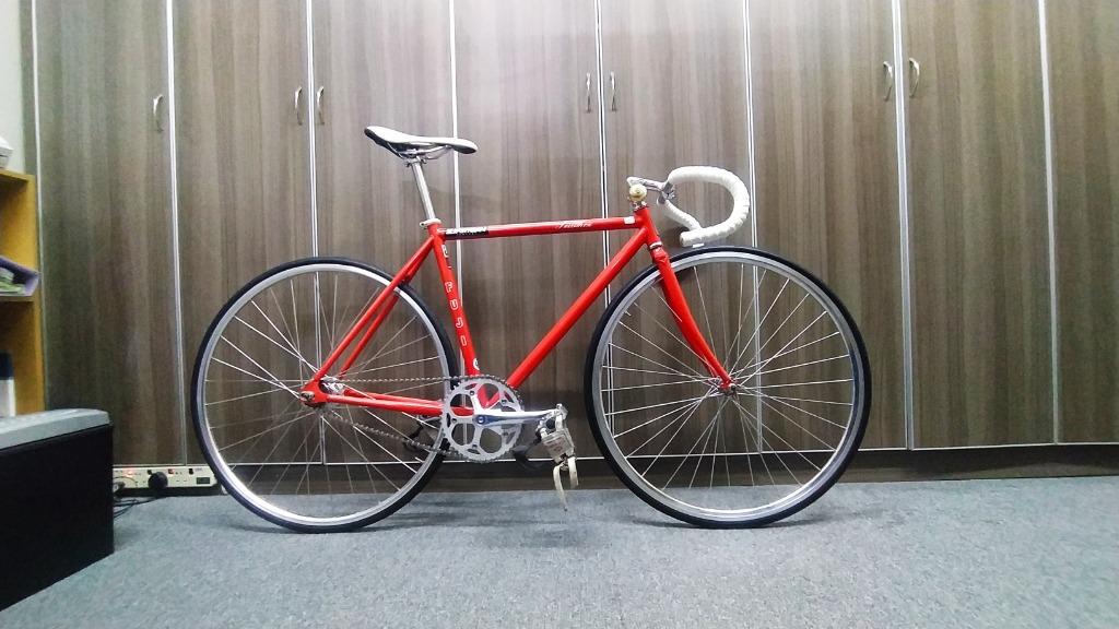 Fuji discount feather 2011