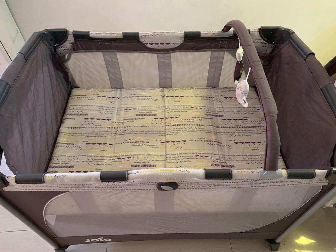 JOIE CRIB, Babies & Kids, Baby Nursery & Kids Furniture, Cots & Cribs