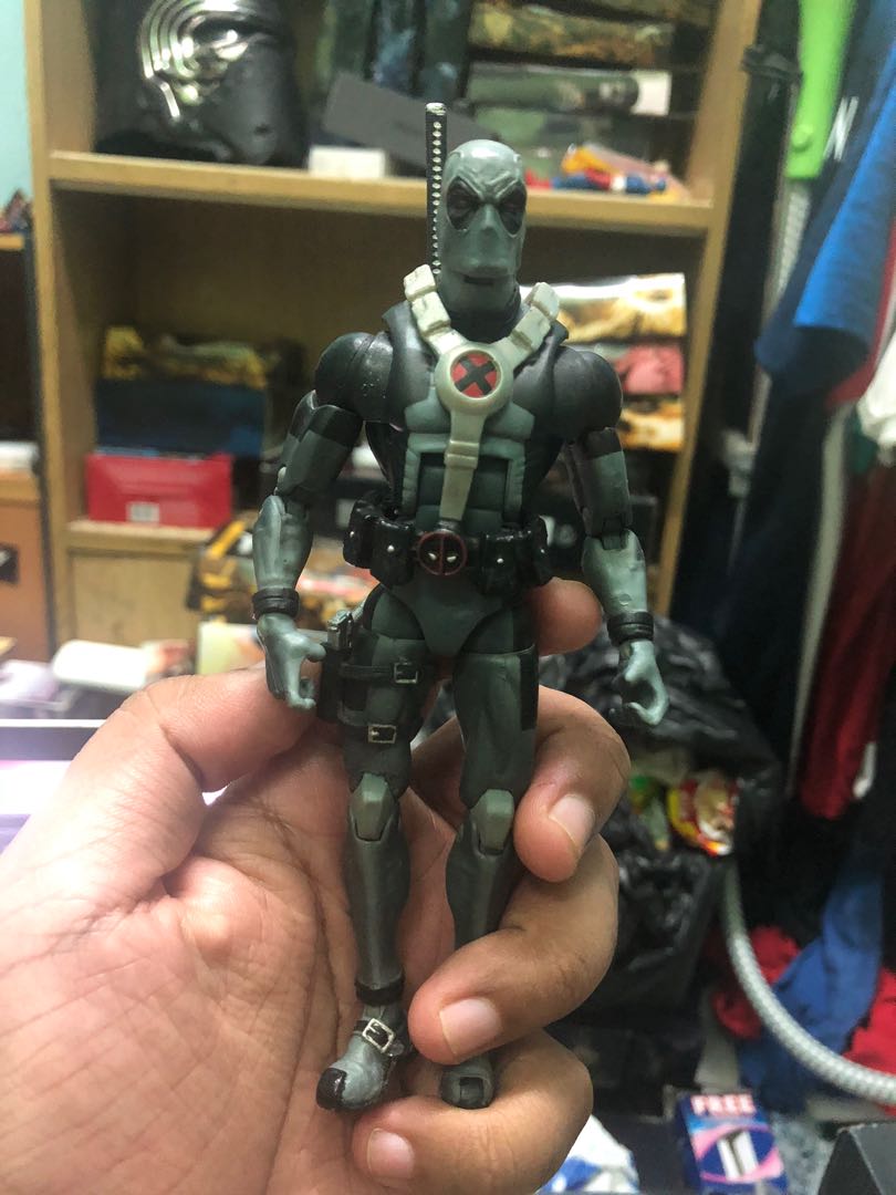 loose marvel legends
