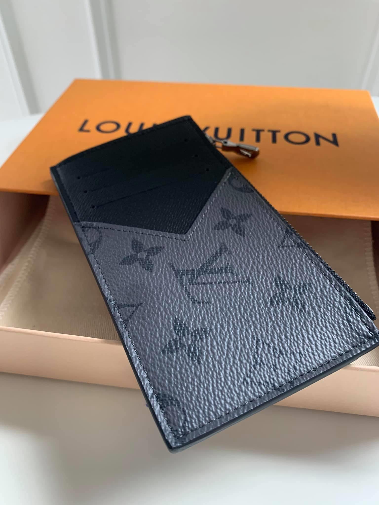 Louis Vuitton Monogram Eclipse Coin Card Holder (SHG-rqwq6j) – LuxeDH