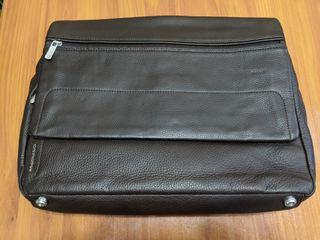 Mandarina Duck Leather bag