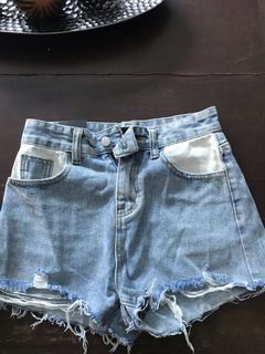 (Category: ) located in . Submitted by basics.ph (Listing ID 1014870426, Image 1). Description: .