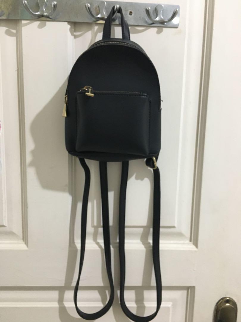 Mini backpack miniso sales