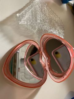 （分類：）位於 。 由 stefanieyao 提交（商品編號 1014989842，圖片 1）。簡介： 。