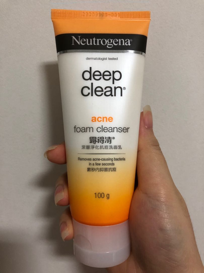 neutrogena deep clean acne foam cleanser ingredients