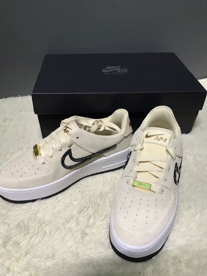 nike air force 1 sage low lx women's shoe - cream