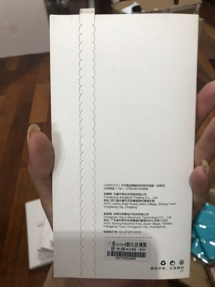 Samsung Note4 screen protector (Category: Cases & Covers) located in Kuala Lumpur. Submitted by chingshao (Listing ID 1014819085, Image 2). Description: 6 pieces of Template glass screen protectors.